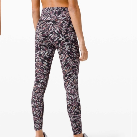 Lululemon Fast and Free Tight II 25" *Non-Reflective Nulux Kaleidoscopic Pink - Picture 3 of 10